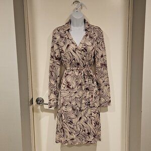 DVF NWT 'New Jeanne Two' Swirling Locks Red Size 12